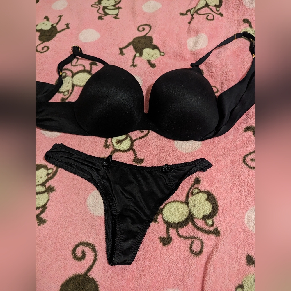 Victoria secret bra size 38 C